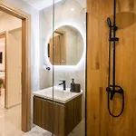 Lejlighed Almond Jacuzzi - Private Jacuzzi - Self Check-in - Free & Easy Street Parking Thessaloníki