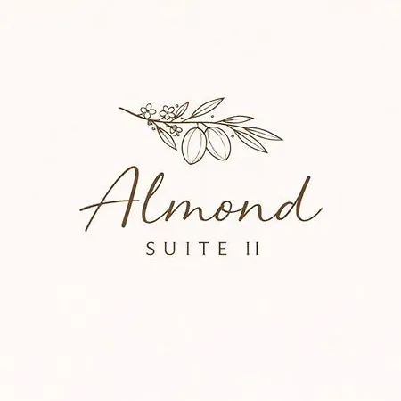 Almond Jacuzzi - Private Indoor Jacuzzi - Self Check-in - Free & Easy Street Parking * Salonicco